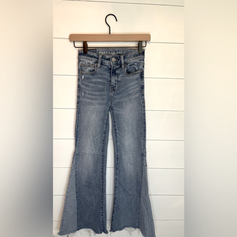 American Eagle Flare Jeans size 000